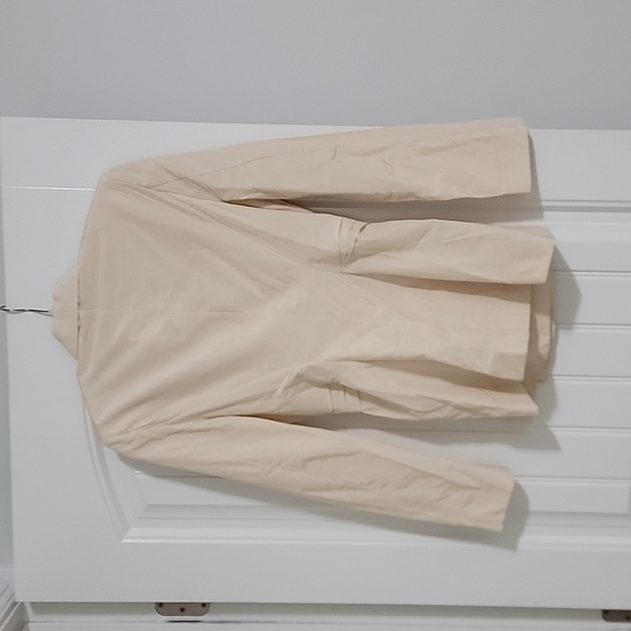 & Other Stories long sleeve wrap top in cream Sz 4 NWT - Picture 5 of 7